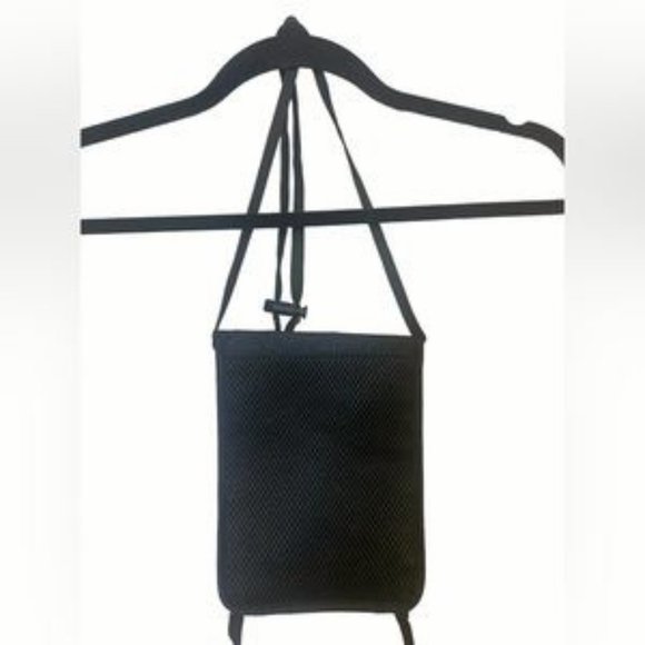 Travel Neck Wallet with RFID blocking, passport holder, travel money holder - Picture 2 of 4